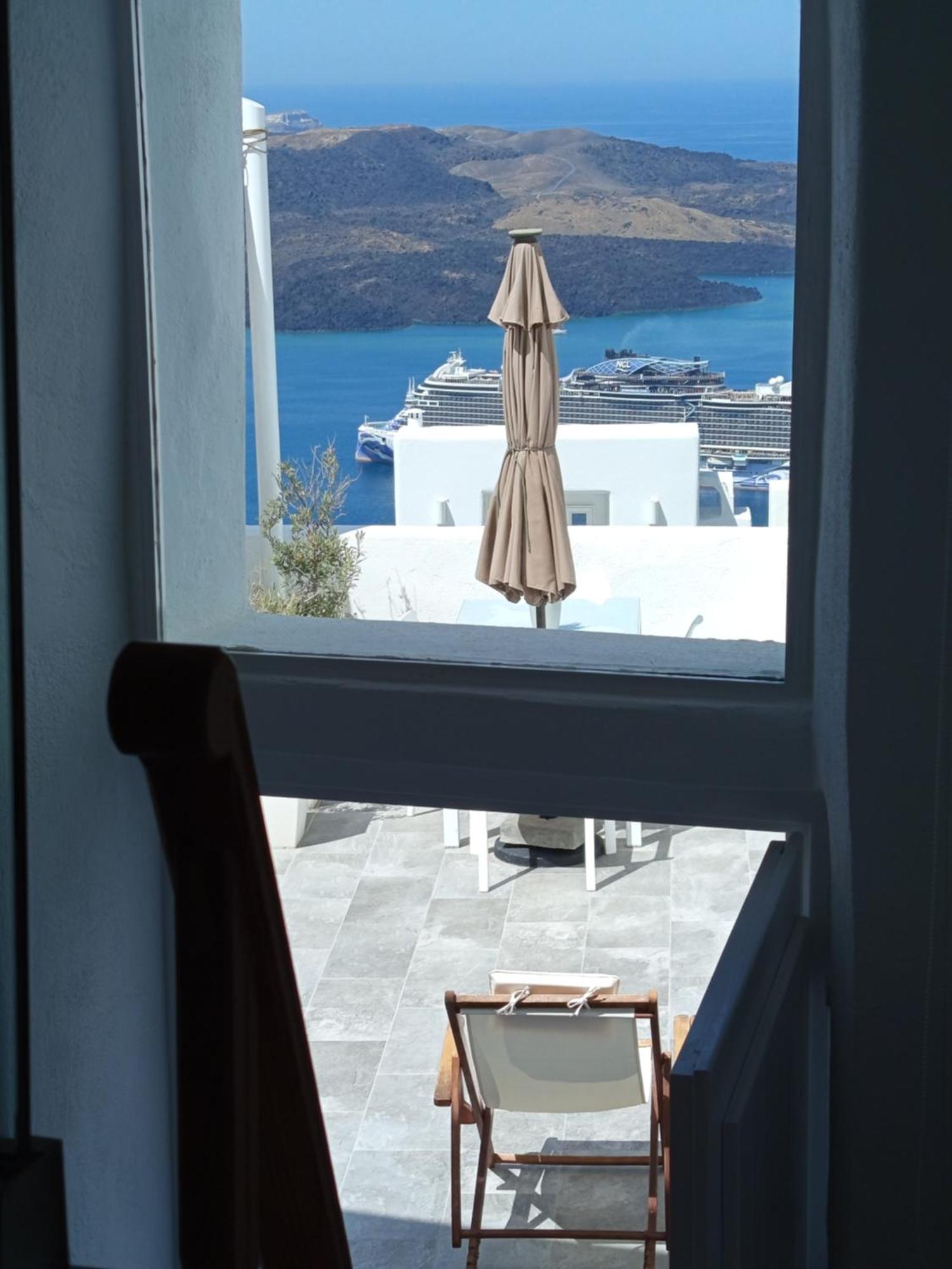 Akron Cliff Suite Fira  Exterior foto