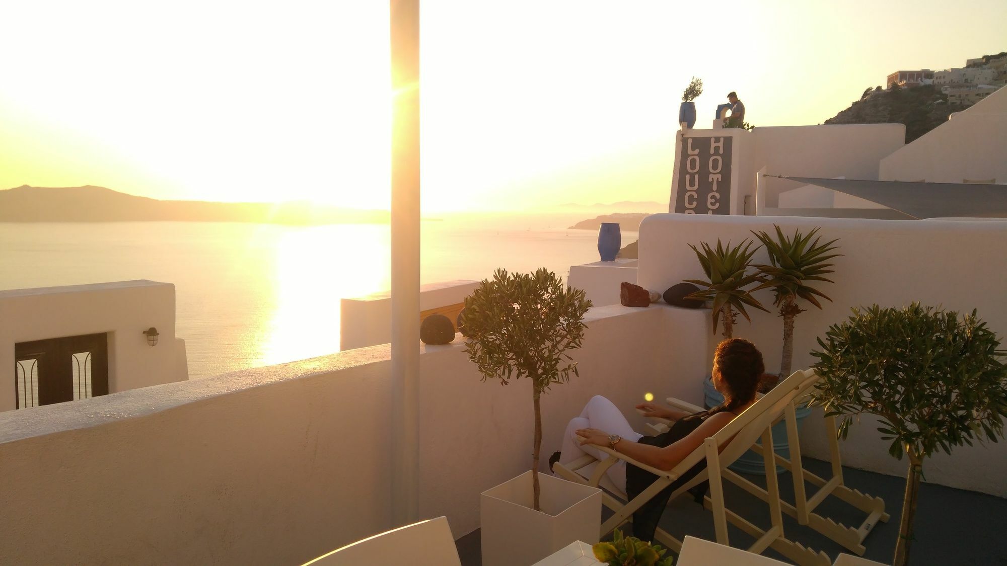 Akron Cliff Suite Fira  Exterior foto